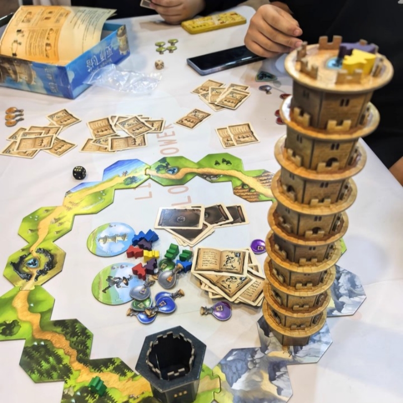 Wandering Towers Strategy Boar – Board Game Name Bewertung und Preis